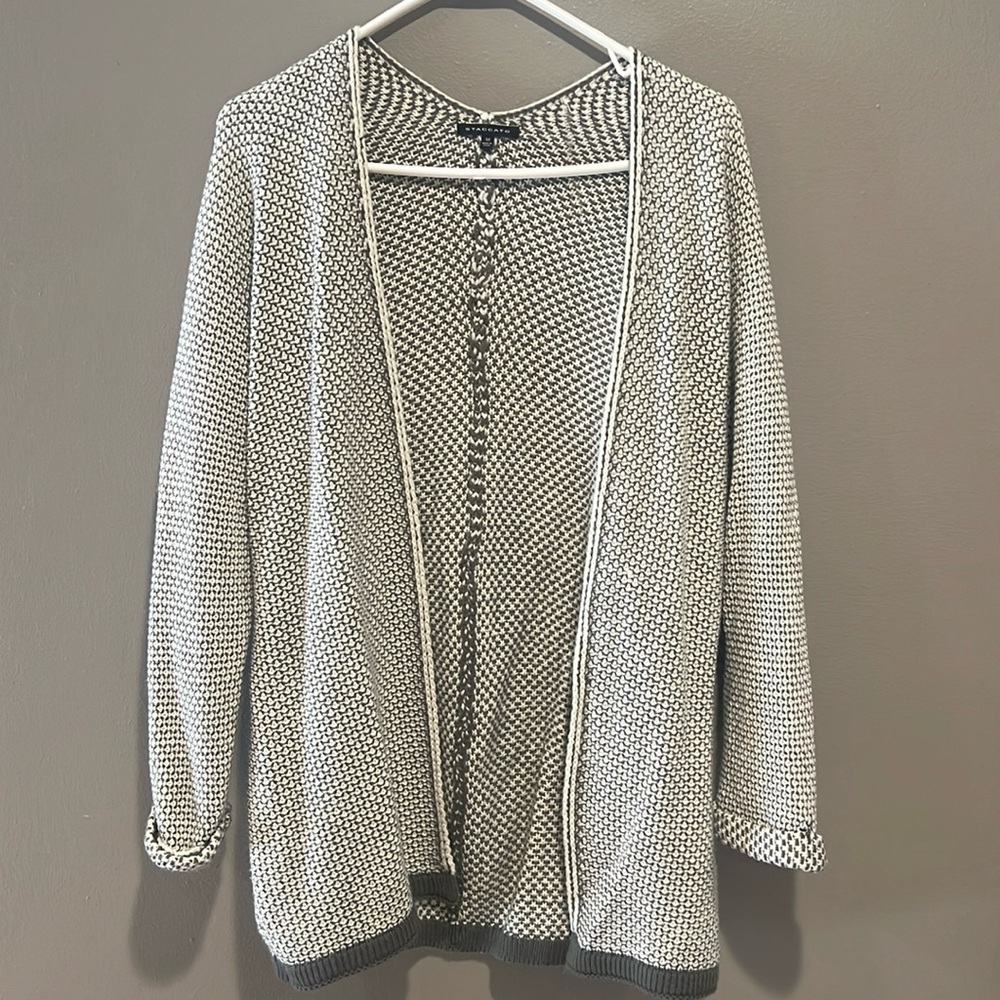 Staccato cardigan